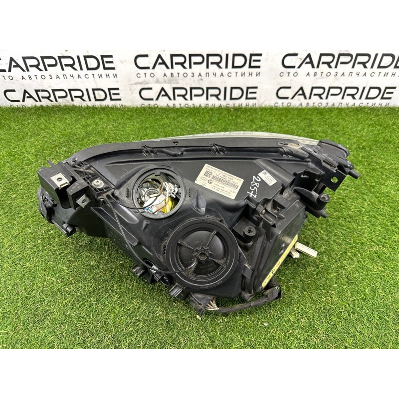 Фара (оптика) BMW 7-series F01 2011 3.0 N54 63117228424