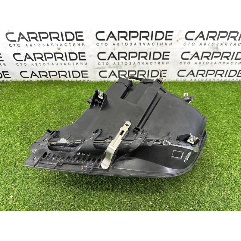 Фара (оптика) BMW 7-series F01 2011 3.0 N54 63117228424