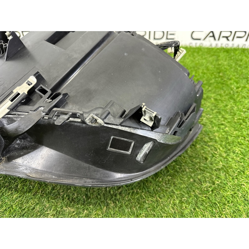 Фара (оптика) BMW 7-series F01 2011 3.0 N54 63117228424