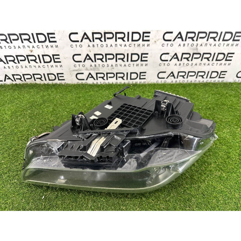 Фара (оптика) BMW X1 F48 2016 2.0 B46B20 63117428740