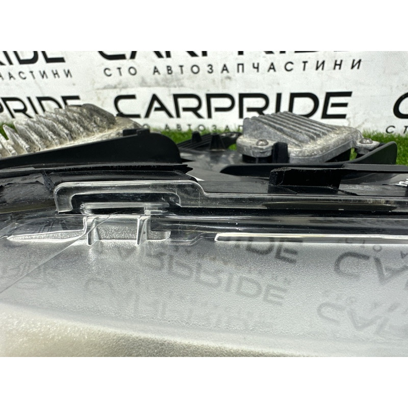 Фара (оптика) BMW X1 F48 2016 2.0 B46B20 63117428740