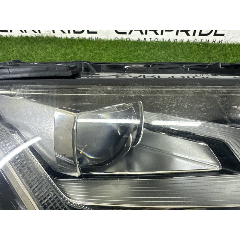Фара (оптика) AUDI Q7 4M 2017 3.0 CREC 4M0941774B