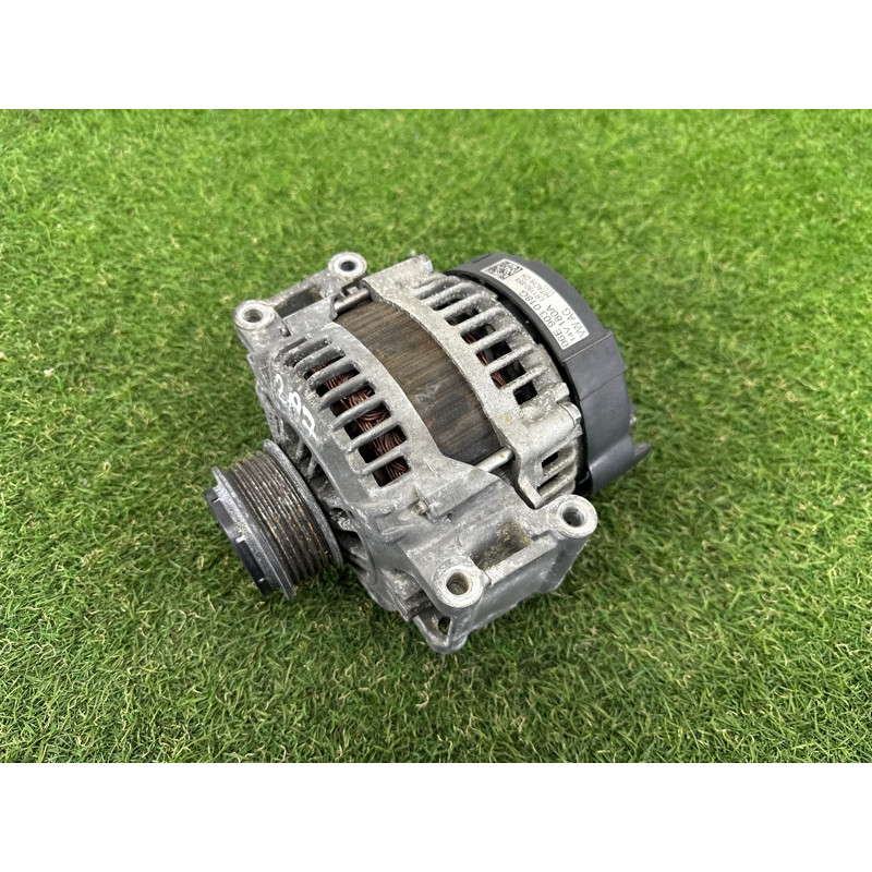 Генератор (электрика) AUDI A7 4G 2012 3.0 CGXB 06E903018M