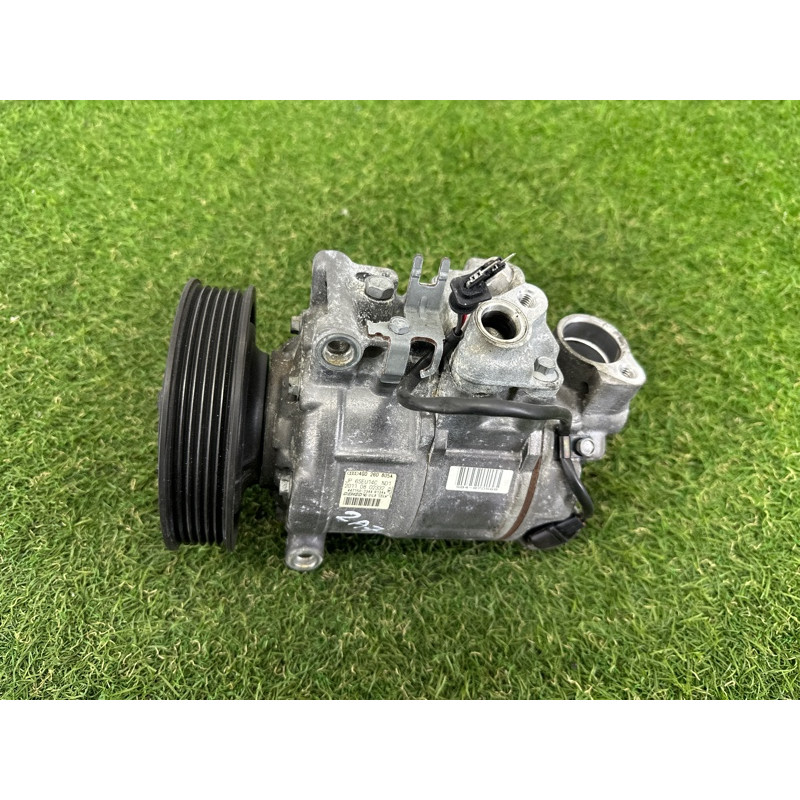 Компрессор кондиционера (отопление и кондиционирование) AUDI A7 4G 2012 3.0 CGXB 4G0260805A