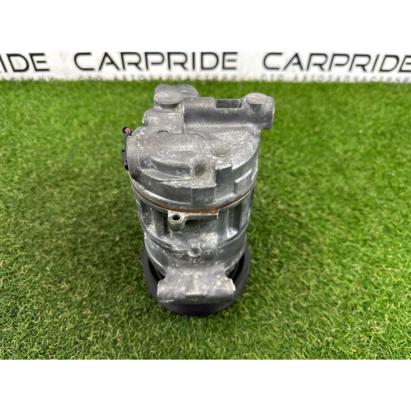 Компрессор кондиционера (отопление и кондиционирование) AUDI A7 4G 2012 3.0 CGXB 4G0260805A