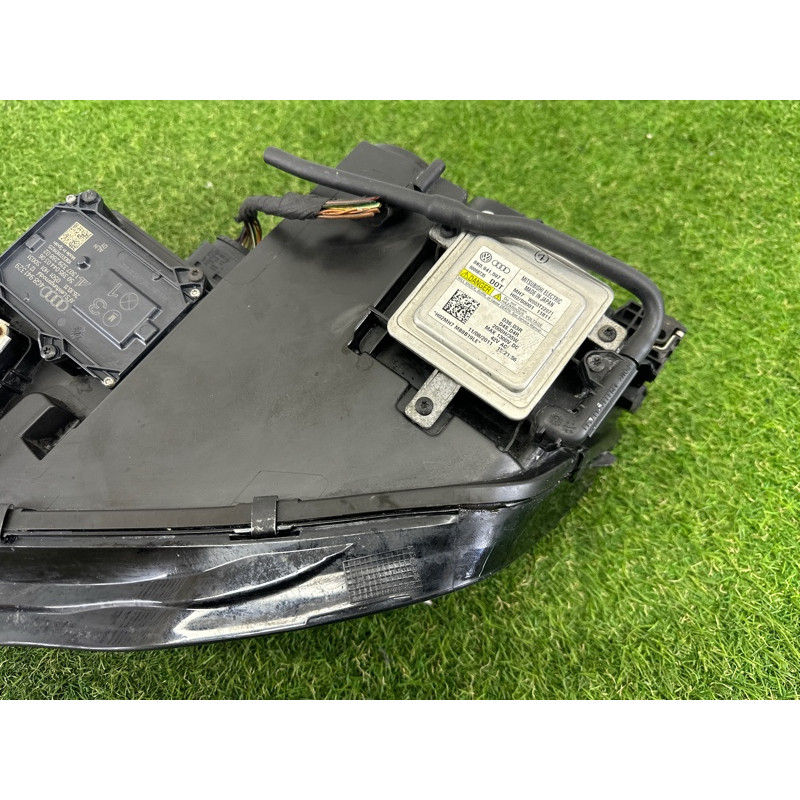 Фара (оптика) AUDI A7 4G 2012 3.0 CGXB 4G8941754B