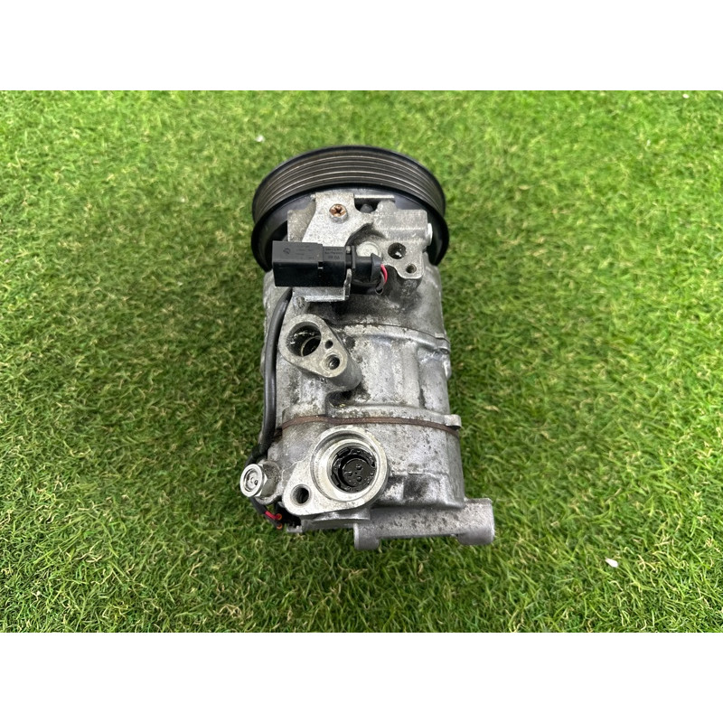 Компрессор кондиционера (отопление и кондиционирование) AUDI Q7 4M 2017 3.0 CREC 4M0820803M