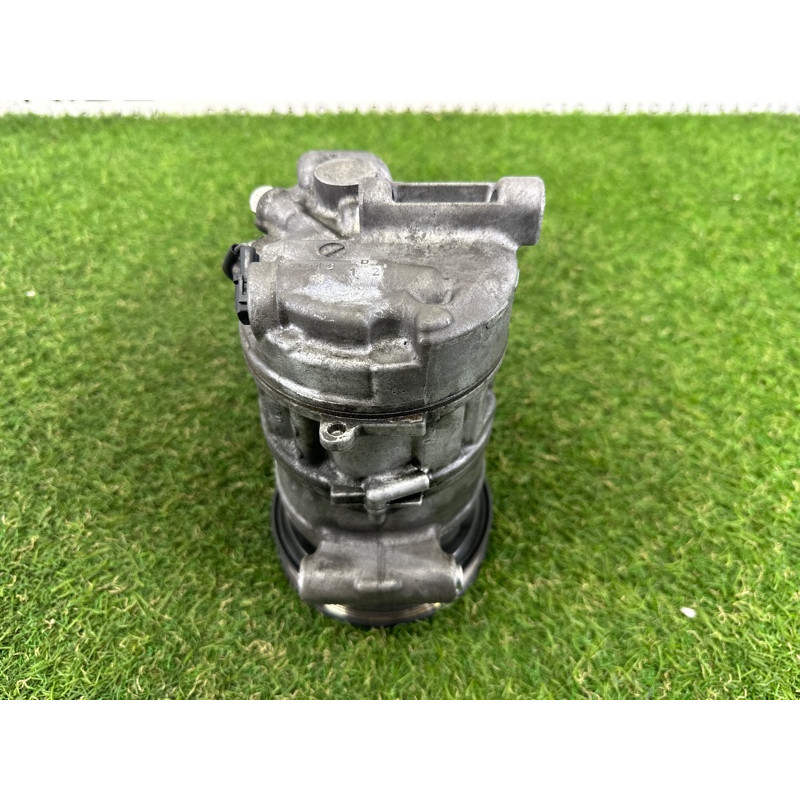 Компрессор кондиционера (отопление и кондиционирование) AUDI Q7 4M 2017 3.0 CREC 4M0820803M