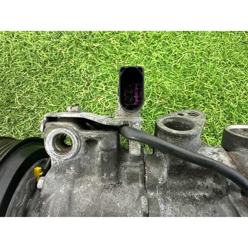 Компрессор кондиционера (отопление и кондиционирование) AUDI Q7 4M 2017 3.0 CREC 4M0820803M