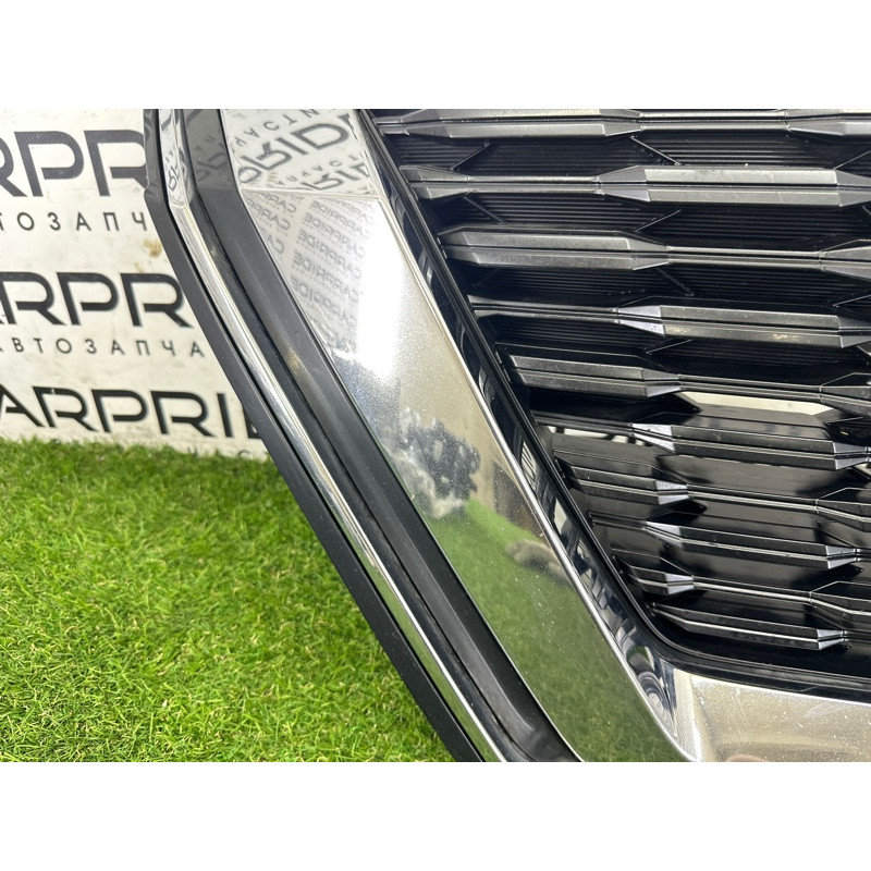 Решетка радиатора (наружные элементы кузова) Nissan Rogue T33 2021 2.5 PR25DD 623106RR0B
