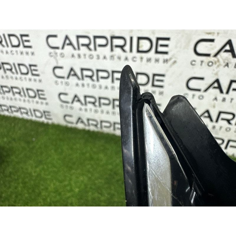 Решетка радиатора (наружные элементы кузова) Nissan Rogue T33 2021 2.5 PR25DD 623106RR0B