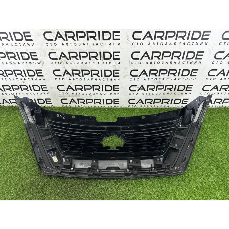 Решетка радиатора (наружные элементы кузова) Nissan Rogue T33 2021 2.5 PR25DD 623106RR0B