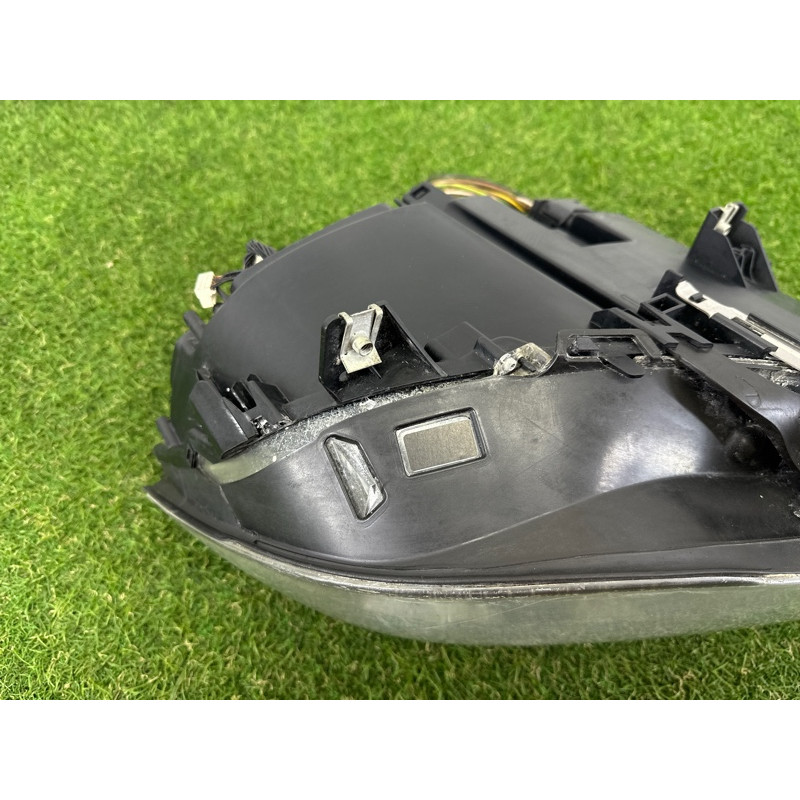 Фара (оптика) BMW 7-series F01 2011 3.0 N54 63117228423