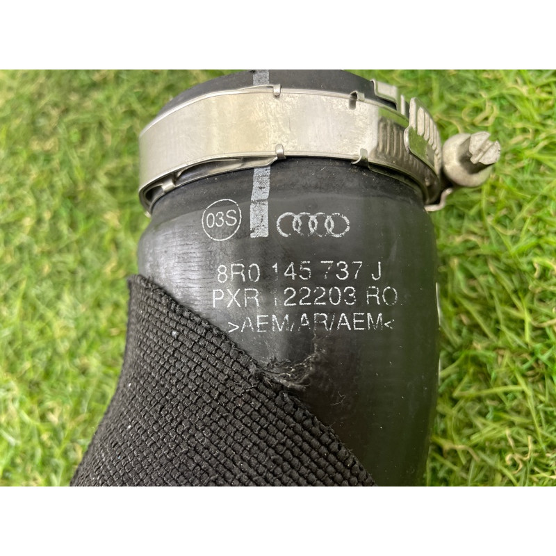 Патрубок интеркулера (двигатель и элементы) AUDI Q5 8R 2012 2.0 CAEB 8R0145737J