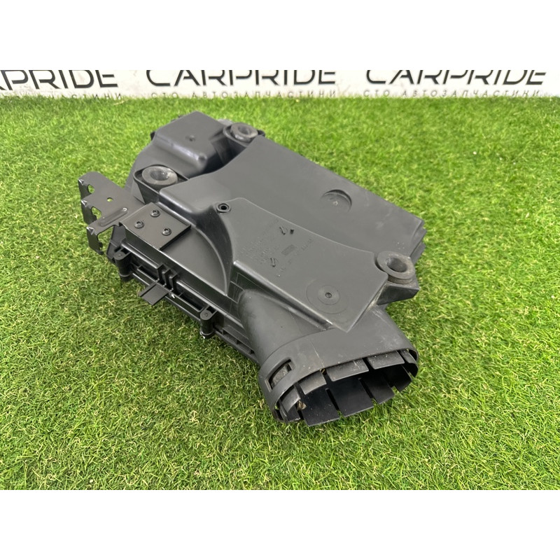 Корпус воздушного фильтра (впускная система) BMW X3 F25 2013 3.0 N55B30 13717583725