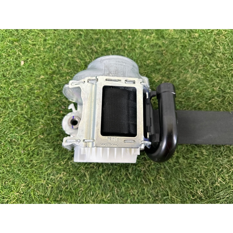 Ремень безопасности (airbag/безопасность) Nissan Rogue T33 2021 2.5 PR25DD 868856RR8A