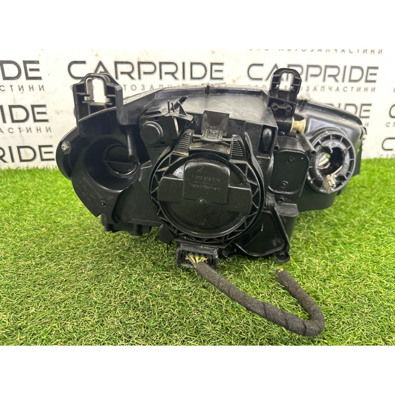 Фара (оптика) BMW X5 E70 2011 3.0 N55B30 63117289001