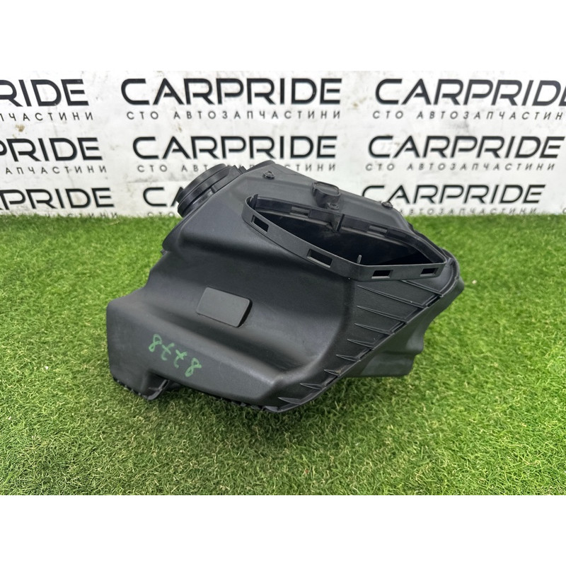 Корпус воздушного фильтра (впускная система) AUDI A7 4G 2012 3.0 CGXB 4G0133836R