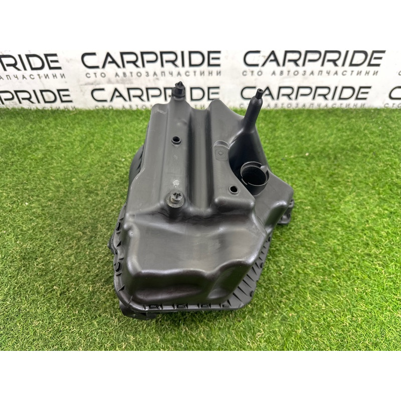 Корпус воздушного фильтра (впускная система) AUDI A7 4G 2012 3.0 CGXB 4G0133836R