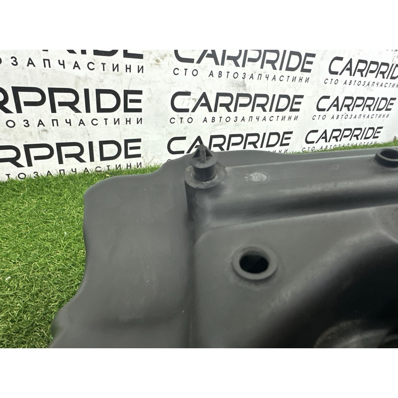 Корпус воздушного фильтра (впускная система) AUDI A7 4G 2012 3.0 CGXB 4G0133836R