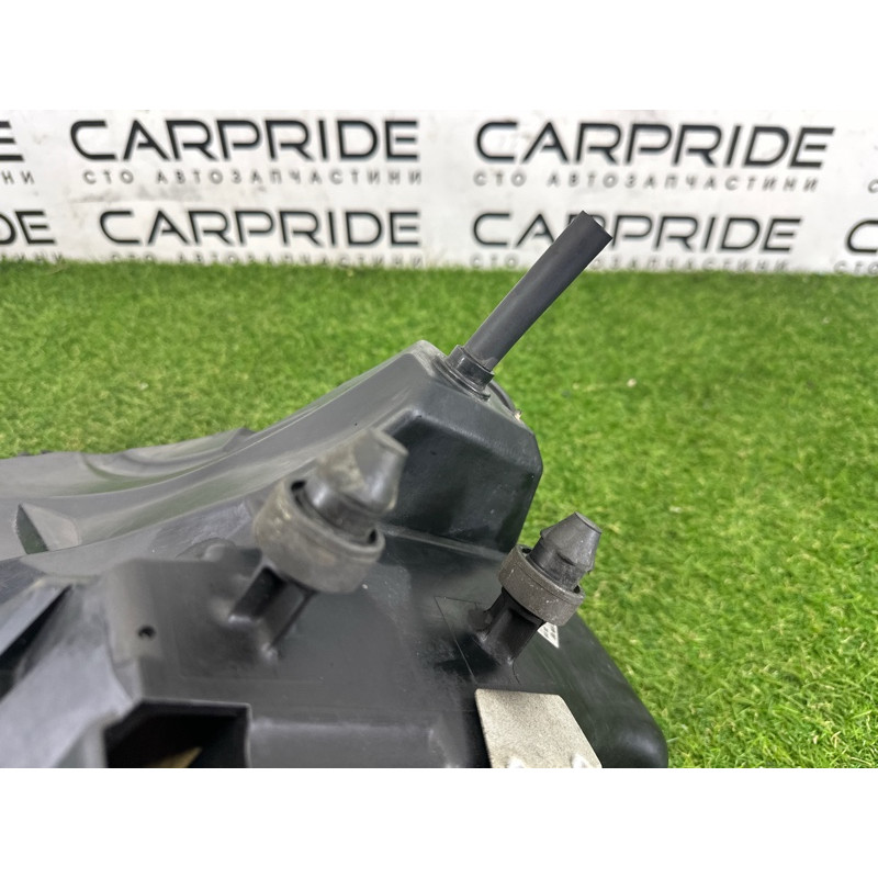 Корпус воздушного фильтра (впускная система) AUDI Q5 8R 2012 2.0 CAEB 8R0133837AF