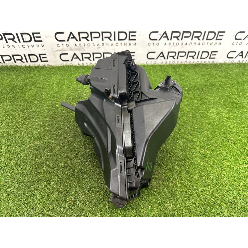 Корпус воздушного фильтра (впускная система) AUDI A4 B8 2012 2.0 CAEB 8K0133837BJ