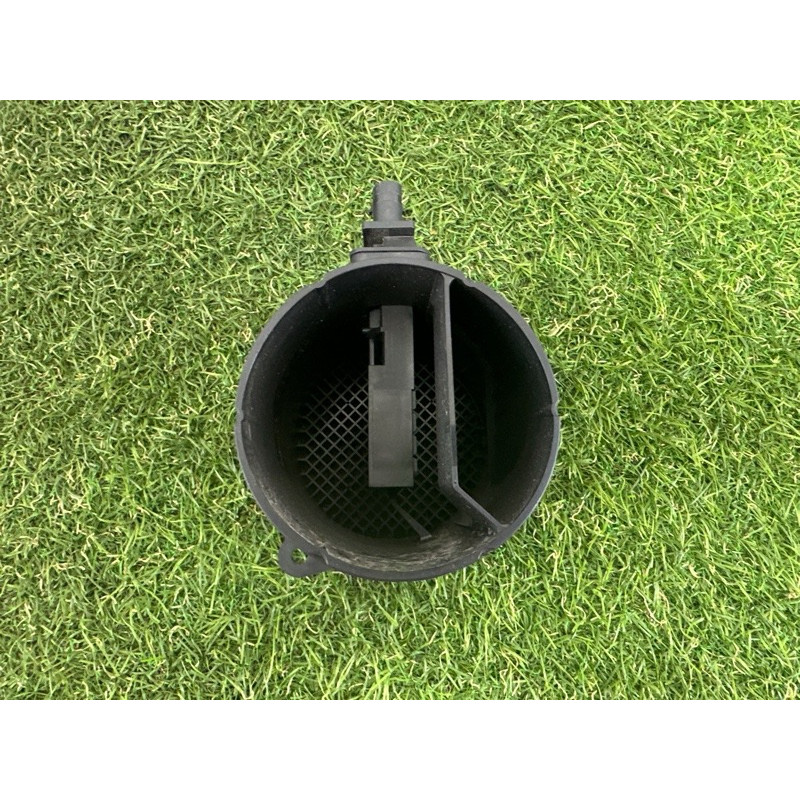 Датчик массового расхода воздуха (электрика двигателя) Volkswagen Touareg NF 2015 3.6 CGRA 03H906461A