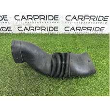 Патрубок воздушного фильтра