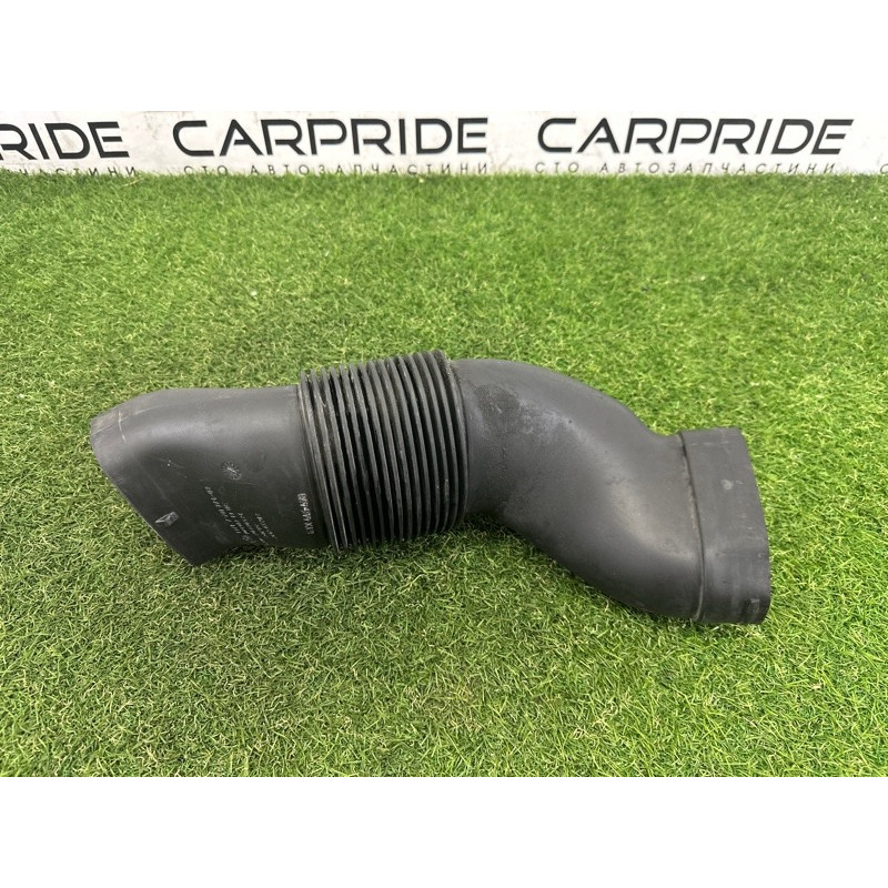 Патрубок воздушного фильтра (впускная система) BMW X3 F25 2013 3.0 N55B30 13717601874