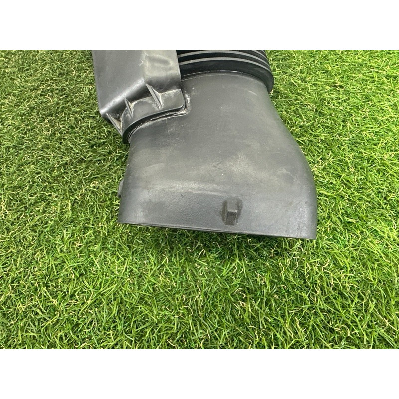 Патрубок воздушного фильтра (впускная система) BMW X3 F25 2013 3.0 N55B30 13717601874