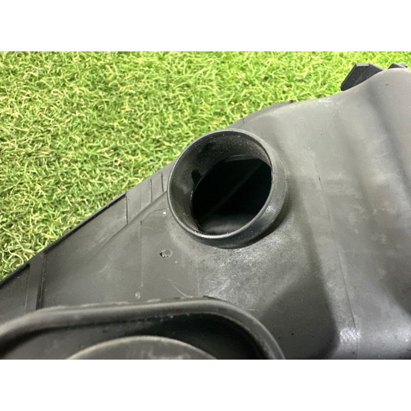 Корпус воздушного фильтра (впускная система) BMW 7-series F01 2011 3.0 N54 13717582311