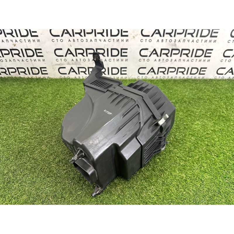 Корпус воздушного фильтра (впускная система) Nissan Rogue T33 2021 2.5 PR25DD 165006RA1A