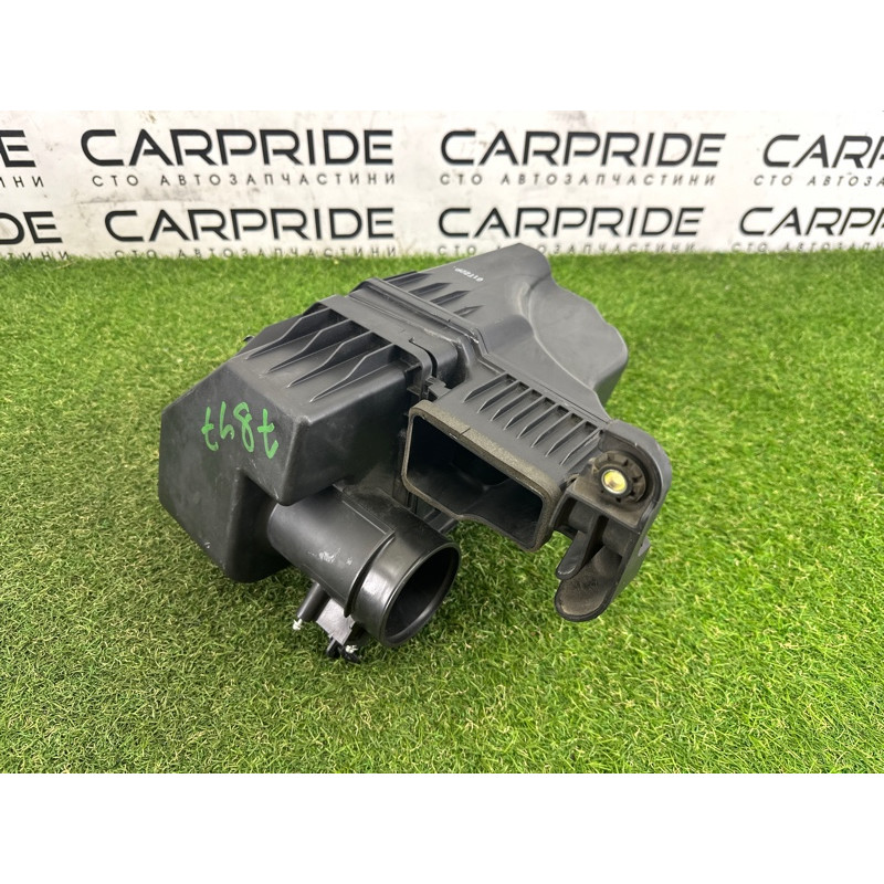 Корпус воздушного фильтра (впускная система) Nissan Rogue T33 2021 2.5 PR25DD 165006RA1A