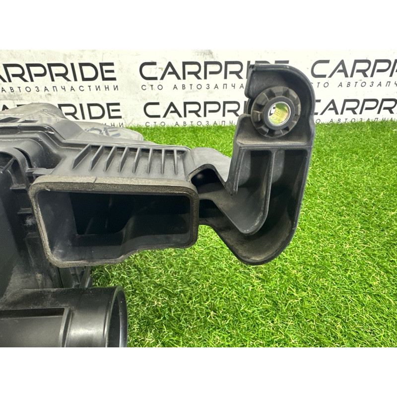 Корпус воздушного фильтра (впускная система) Nissan Rogue T33 2021 2.5 PR25DD 165006RA1A