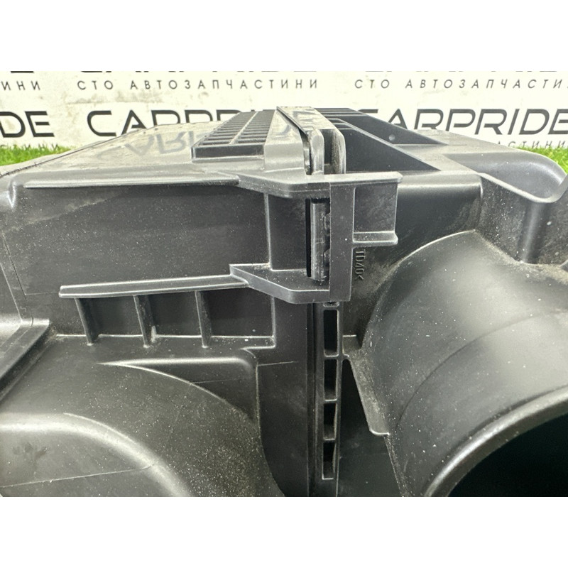 Корпус воздушного фильтра (впускная система) Nissan Rogue T33 2021 2.5 PR25DD 165006RA1A