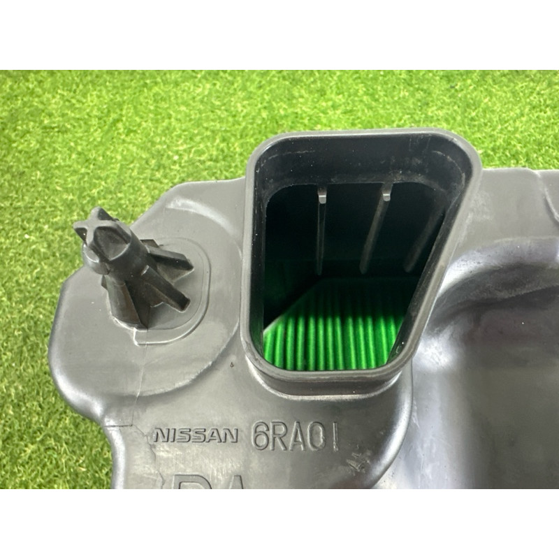 Корпус воздушного фильтра (впускная система) Nissan Rogue T33 2021 2.5 PR25DD 165006RA1A