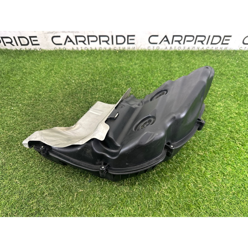 Корпус воздушного фильтра (впускная система) BMW X5 E70 2013-2015 3.0 13717577449