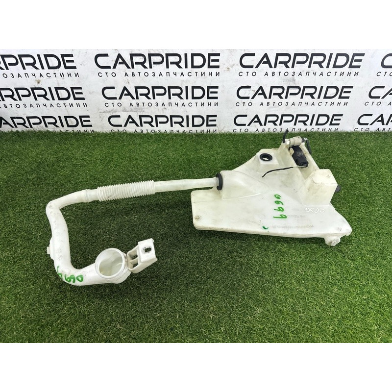 Бачок омывателя (кузов и элементы) Volkswagen Touareg NF 2015 3.6 CGRA 7P0955453A