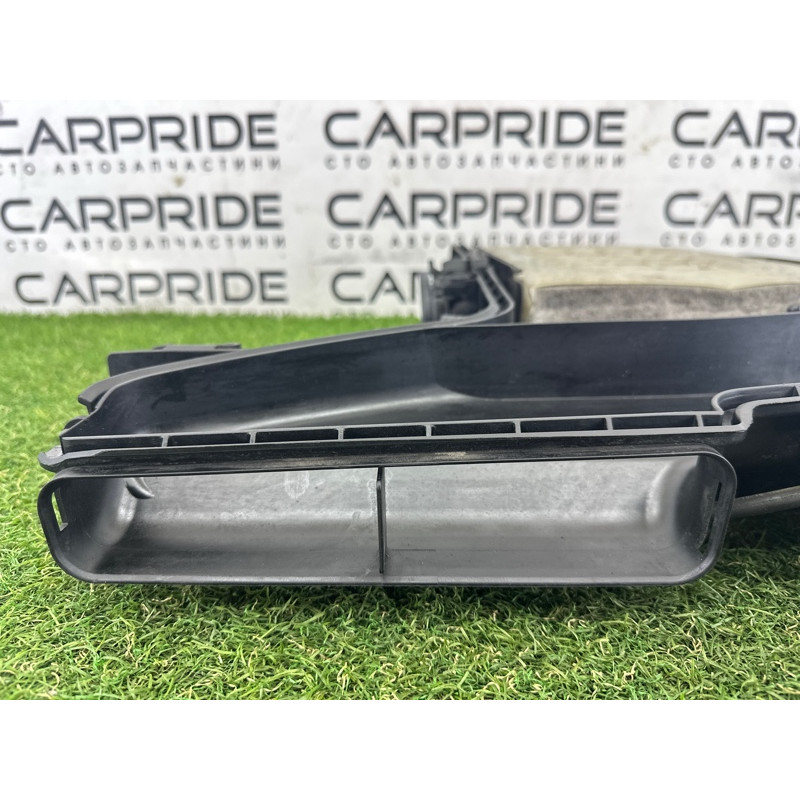 Корпус воздушного фильтра (впускная система) AUDI Q7 4M 2017 3.0 CREC 4M0133837A