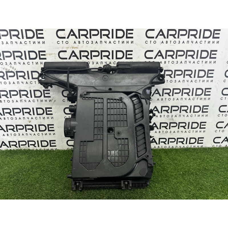 Корпус воздушного фильтра (впускная система) AUDI Q7 4M 2017 3.0 CREC 4M0133837A