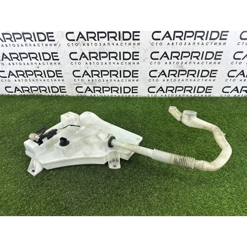 Бачок омывателя (кузов и элементы) Volkswagen Touareg NF 2015 3.6 CGRA 7P0955453A