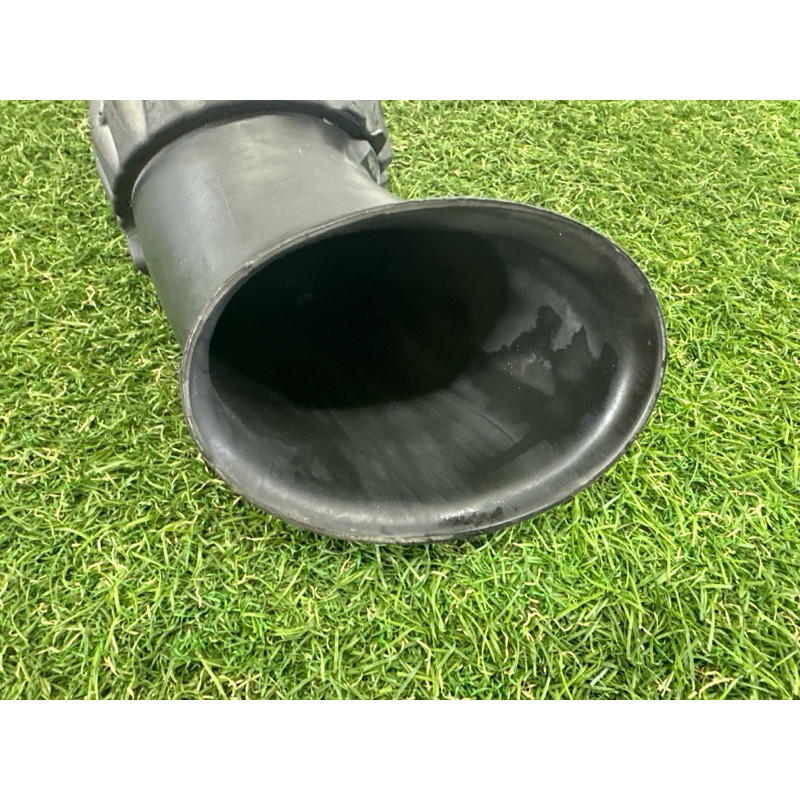 Патрубок воздушного фильтра (впускная система) Volkswagen Touareg NF 2015 3.6 CGRA 7P6129609B