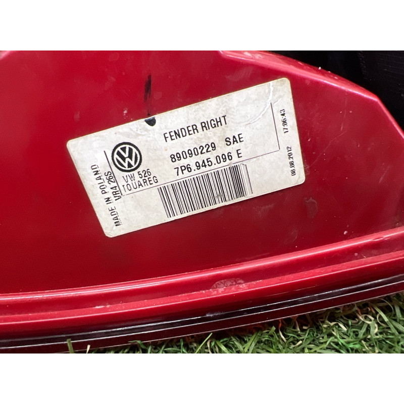 Задний фонарь (оптика) Volkswagen Touareg NF 2012 3.6 CGRA 7P6945096G