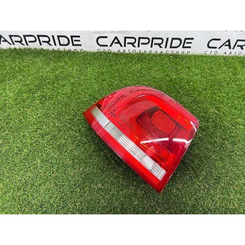 Задний фонарь (оптика) Volkswagen Touareg NF 2012 3.6 CGRA 7P6945095G