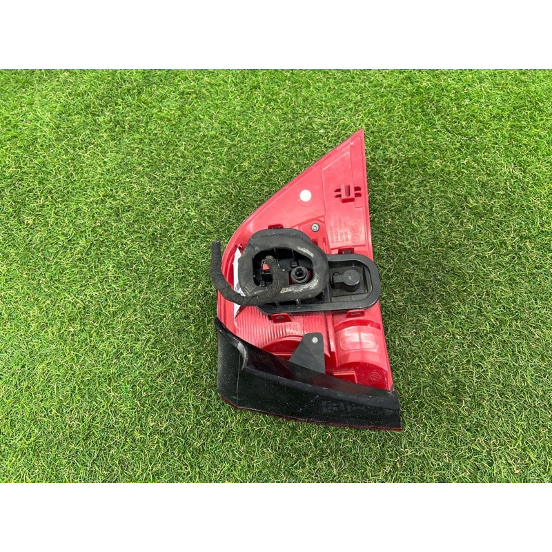 Задний фонарь (оптика) Volkswagen Touareg NF 2012 3.6 CGRA 7P6945095G