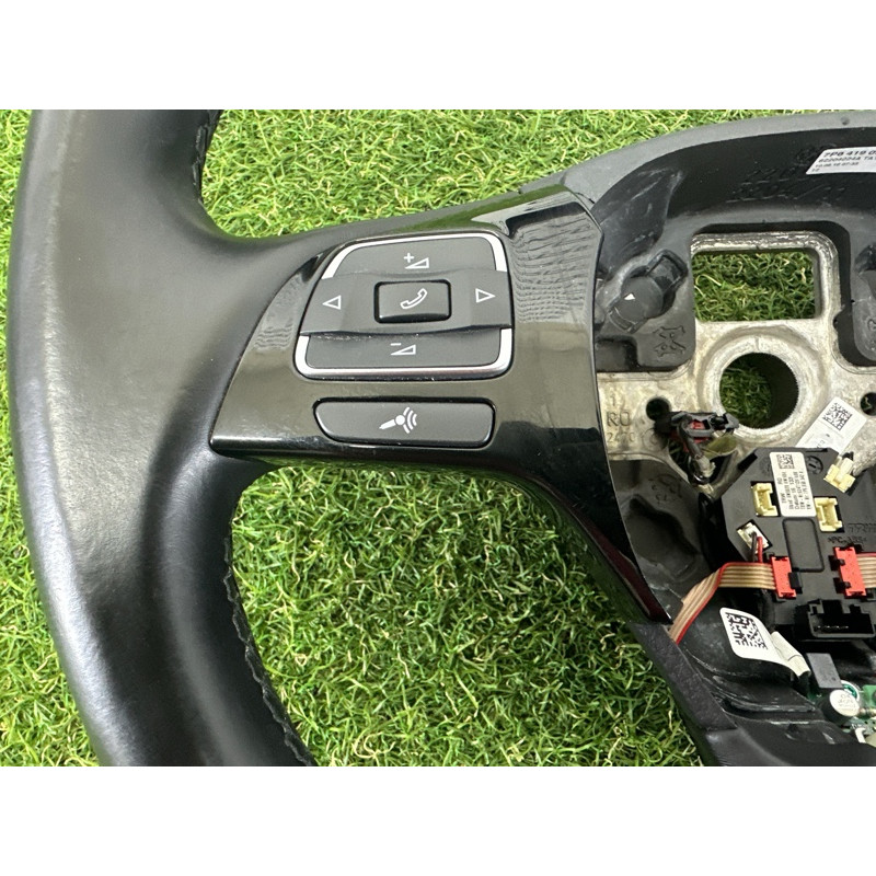 Руль (салон) Volkswagen Touareg NF 2015 3.6 CGRA 7P6419091BENGB