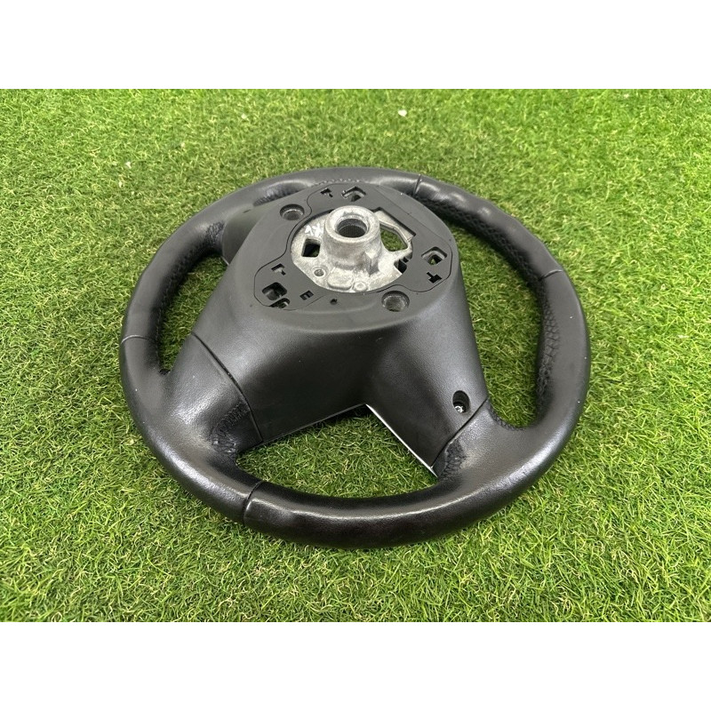 Руль (салон) BMW X1 F48 2016 2.0 B46B20 32306860358