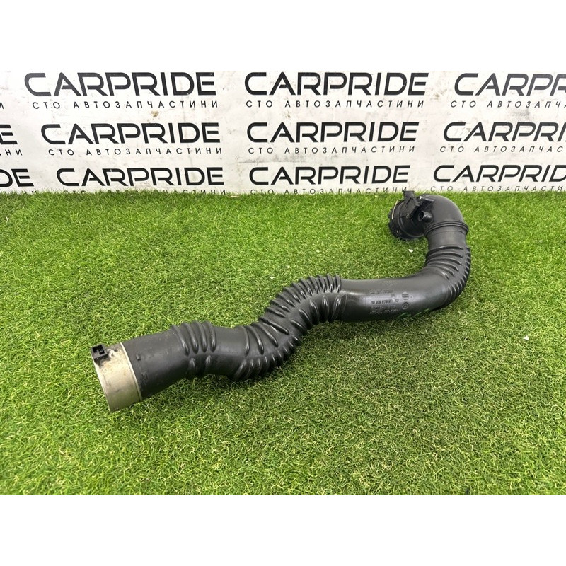 Патрубок интеркулера (двигатель и элементы) BMW 5-series F10 2015 2.0 N20 13717612091