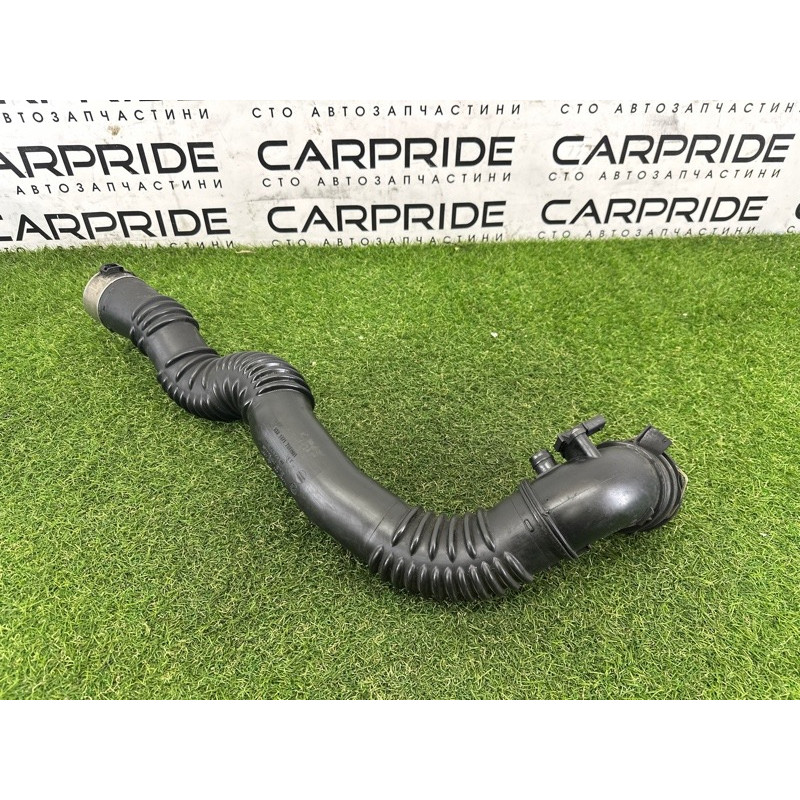 Патрубок интеркулера (двигатель и элементы) BMW 5-series F10 2015 2.0 N20 13717612091