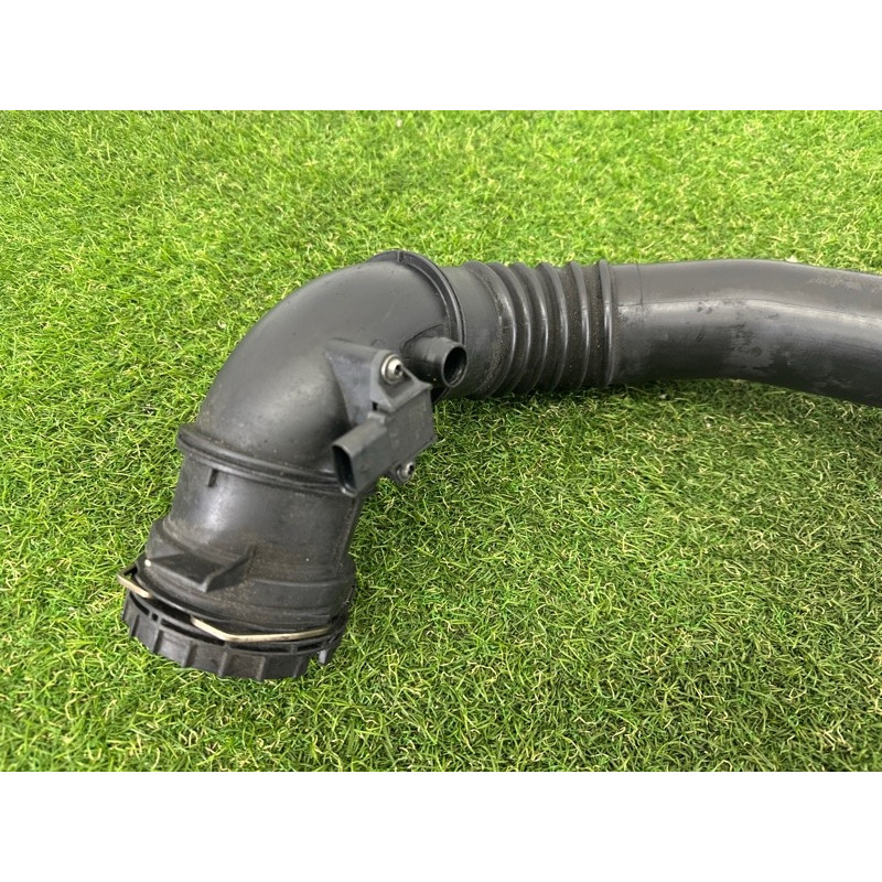 Патрубок интеркулера (двигатель и элементы) BMW 5-series F10 2015 2.0 N20 13717612091